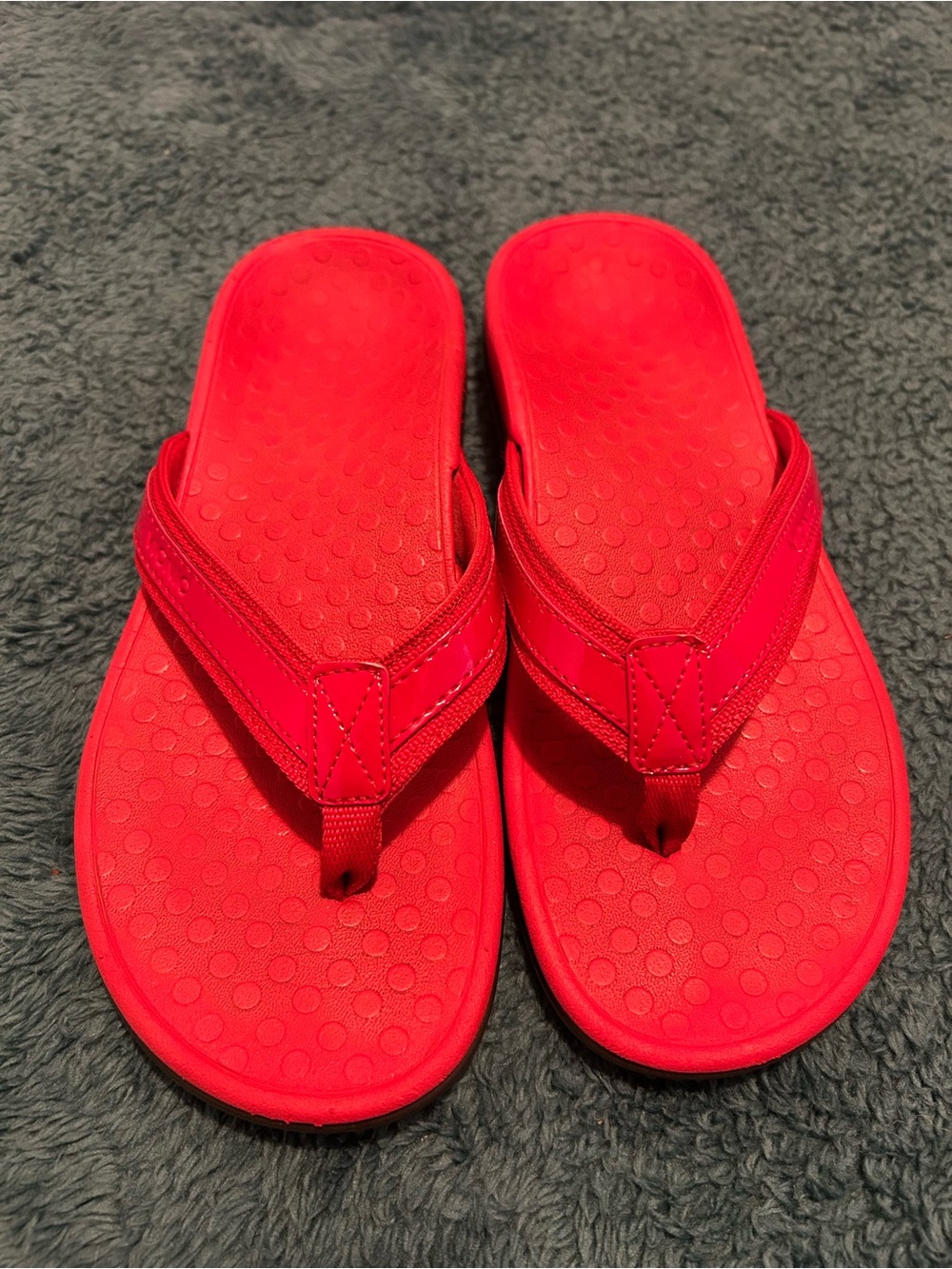 Vionic Red Women's Flip Flop Sandals